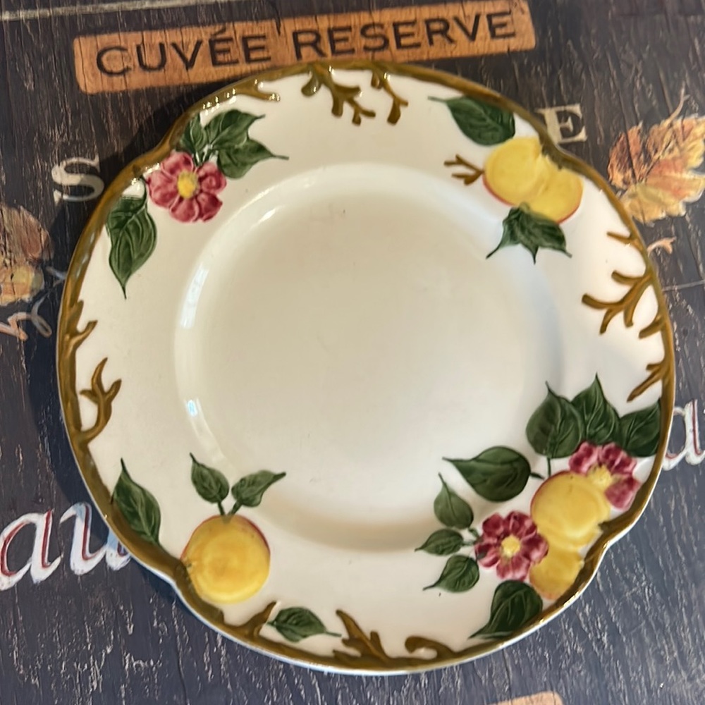 Johnson Bros Plate (1)